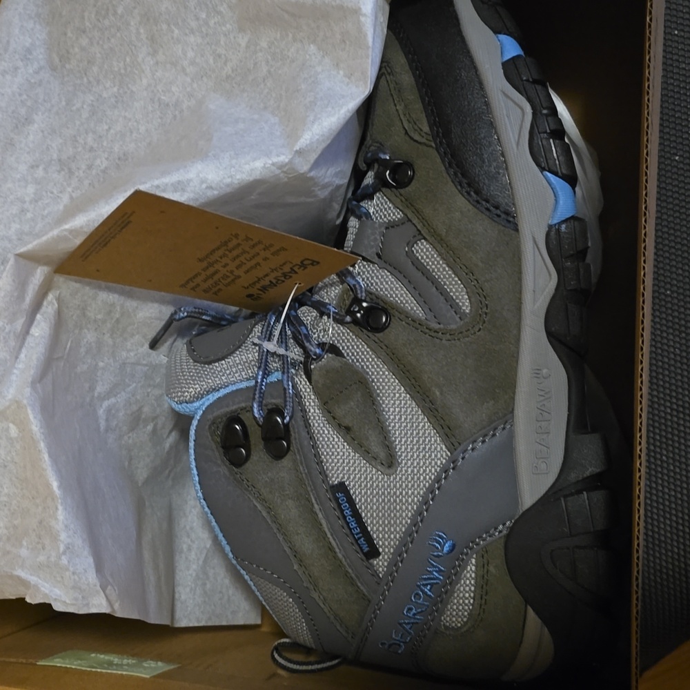 Bearpaw Women's Gray Waterproof Hiking Boots